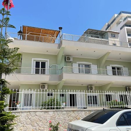 Villa Xhevdet Sarandë Buitenkant foto