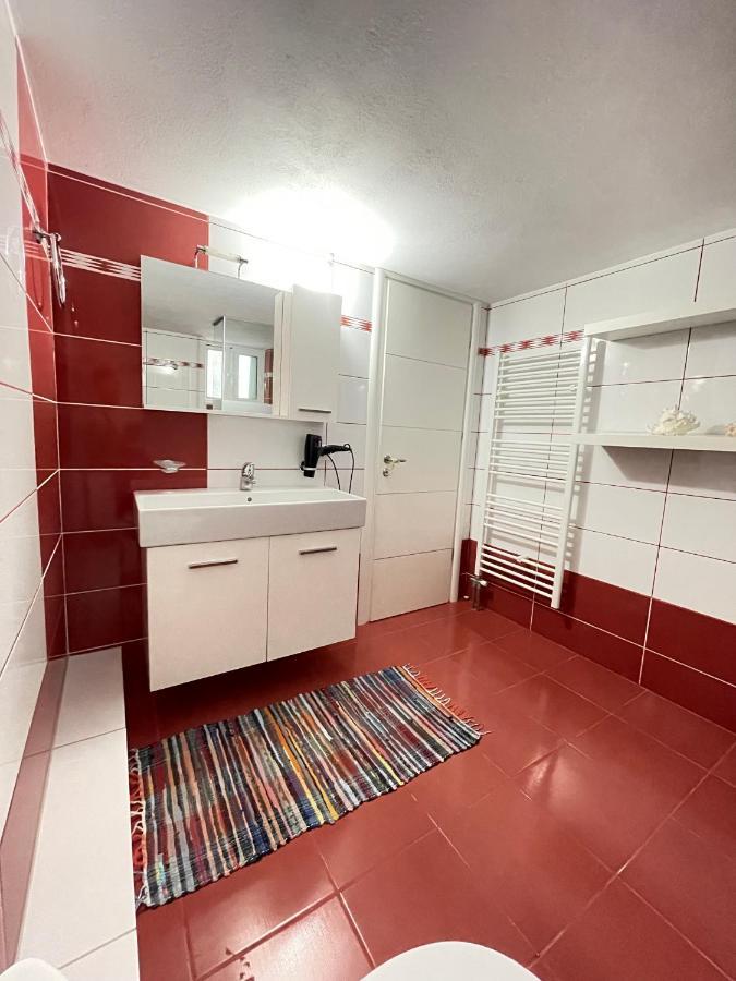Villa Xhevdet Sarandë Buitenkant foto