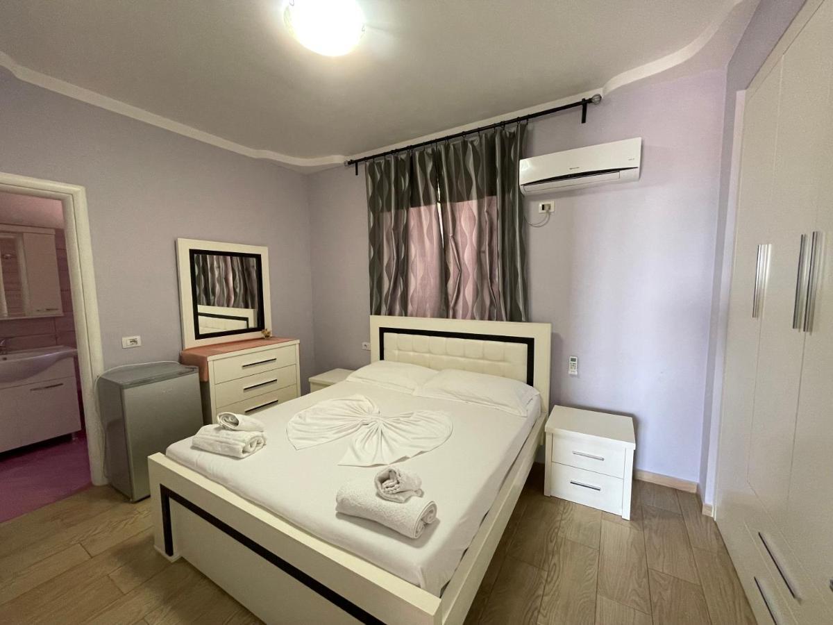 Villa Xhevdet Sarandë Buitenkant foto