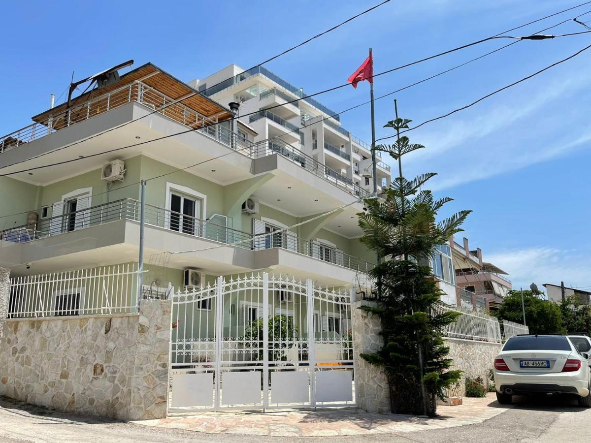 Villa Xhevdet Sarandë Buitenkant foto