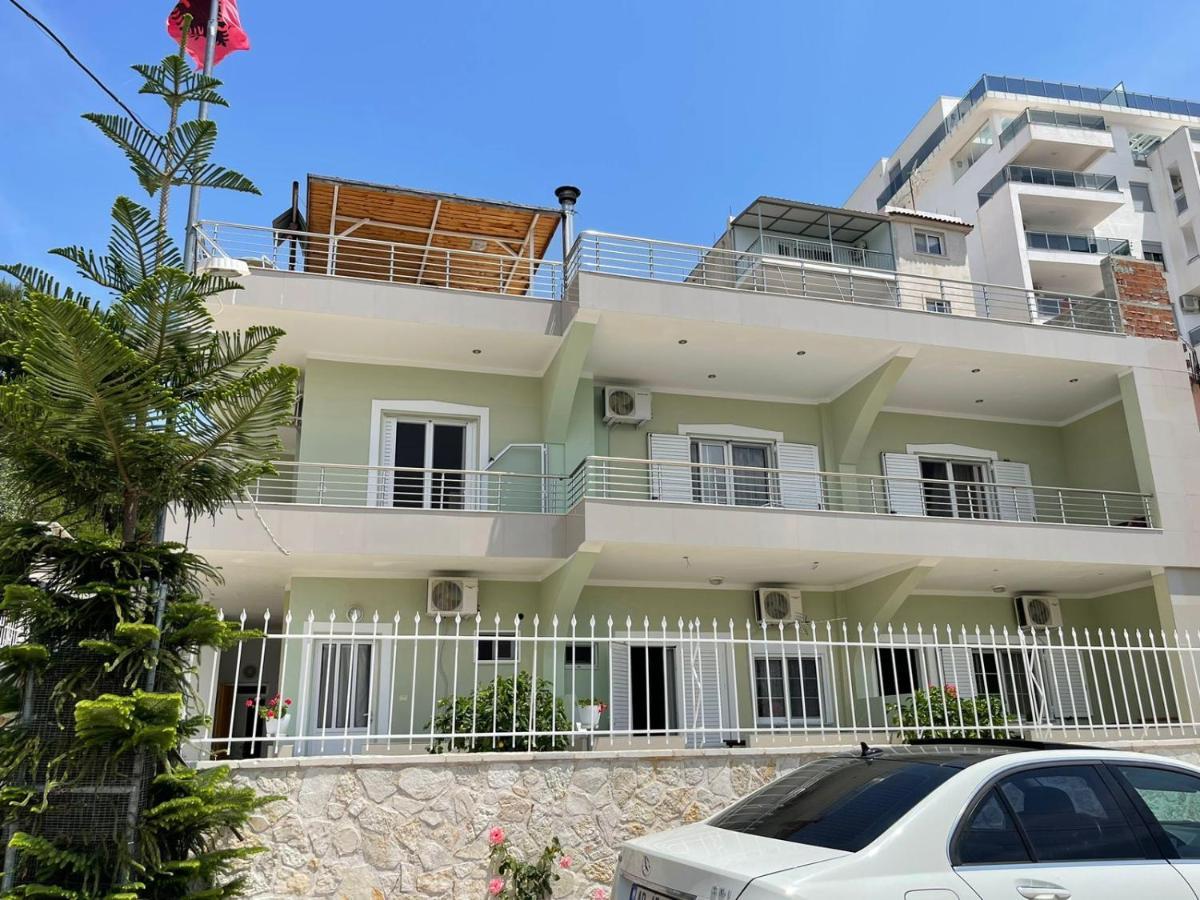 Villa Xhevdet Sarandë Buitenkant foto